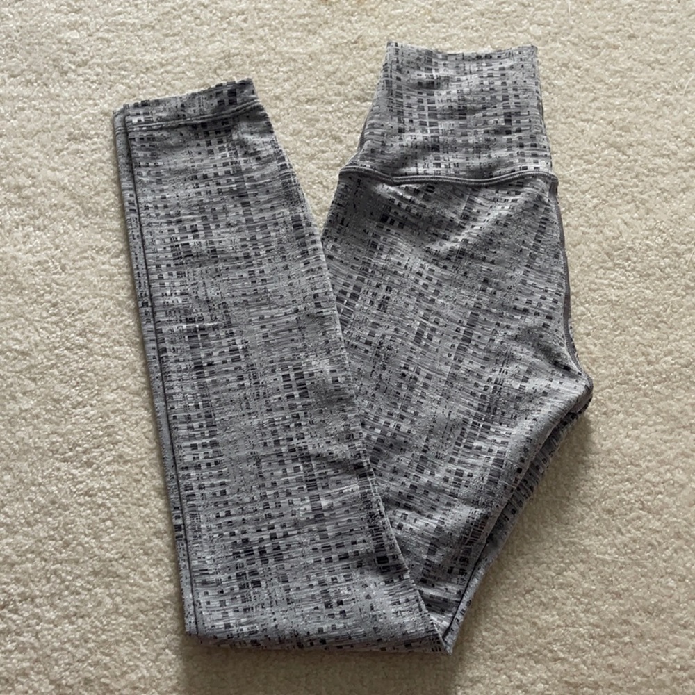 Lululemon Wunder Under 25” Leggings